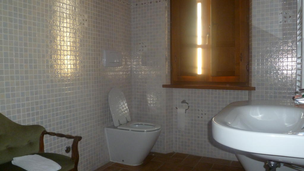 Le Ginestre B & B Massarosa Pokoj fotografie
