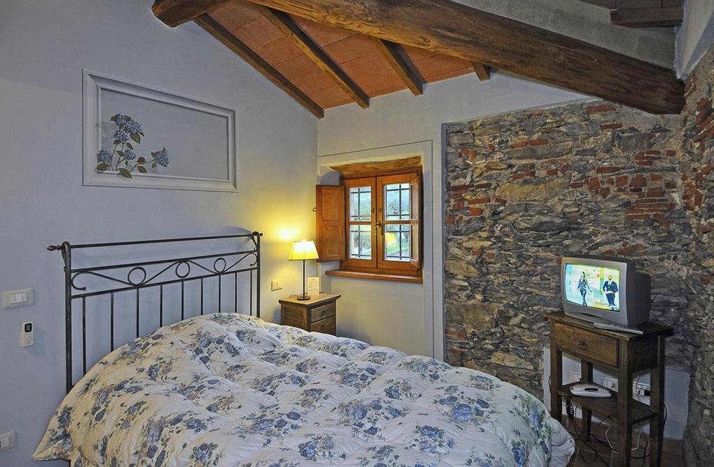Le Ginestre B & B Massarosa Pokoj fotografie