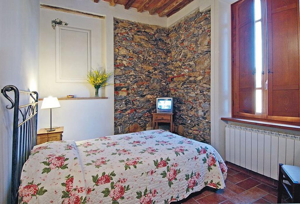 Le Ginestre B & B Massarosa Pokoj fotografie
